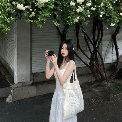 生活艰难也许快乐